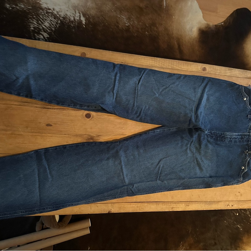 jeans